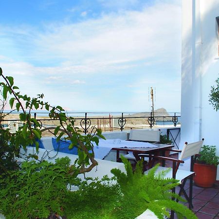 Maris Lindos Suites & Apartments 外观 照片