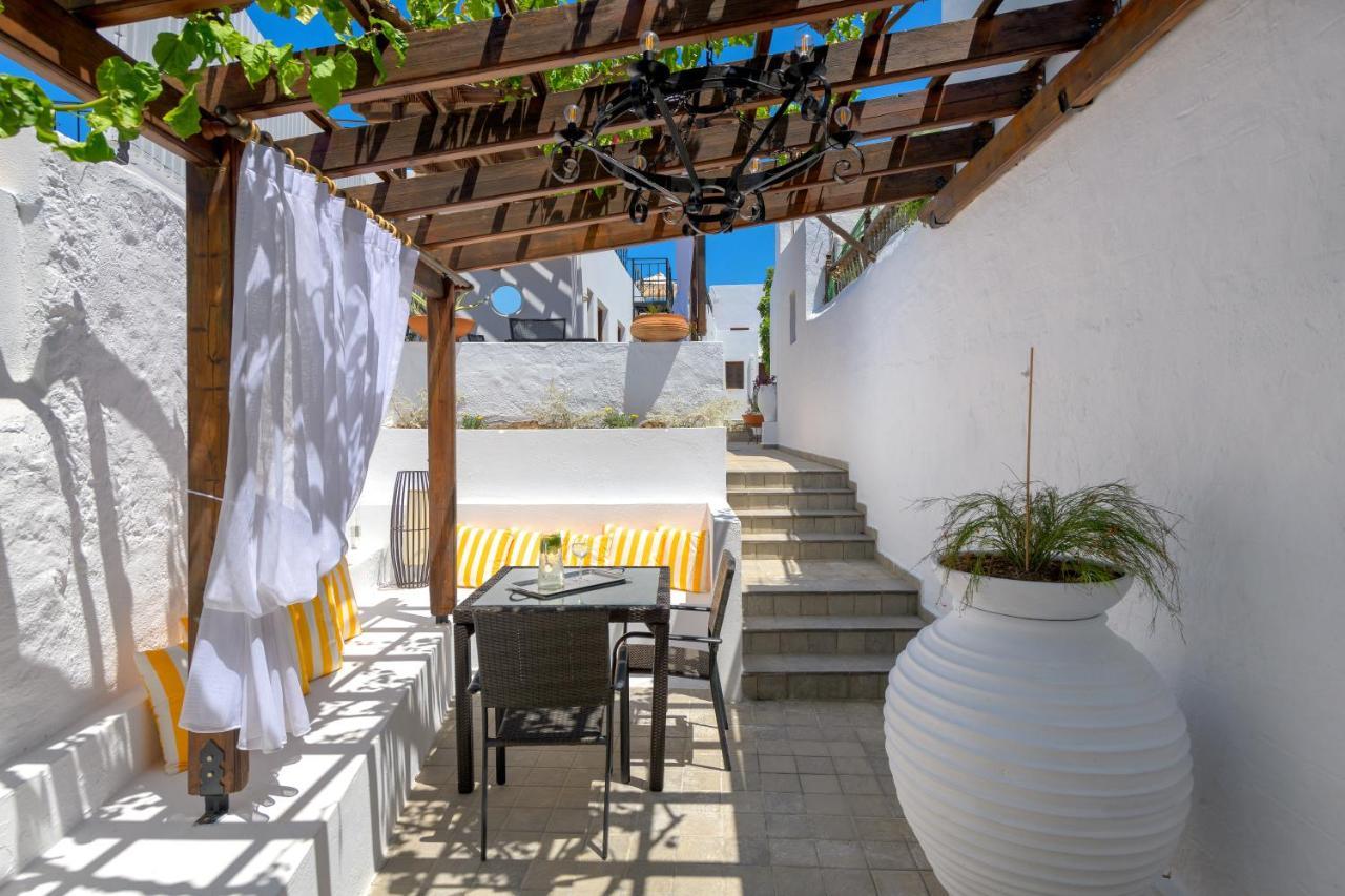 Maris Lindos Suites & Apartments 外观 照片