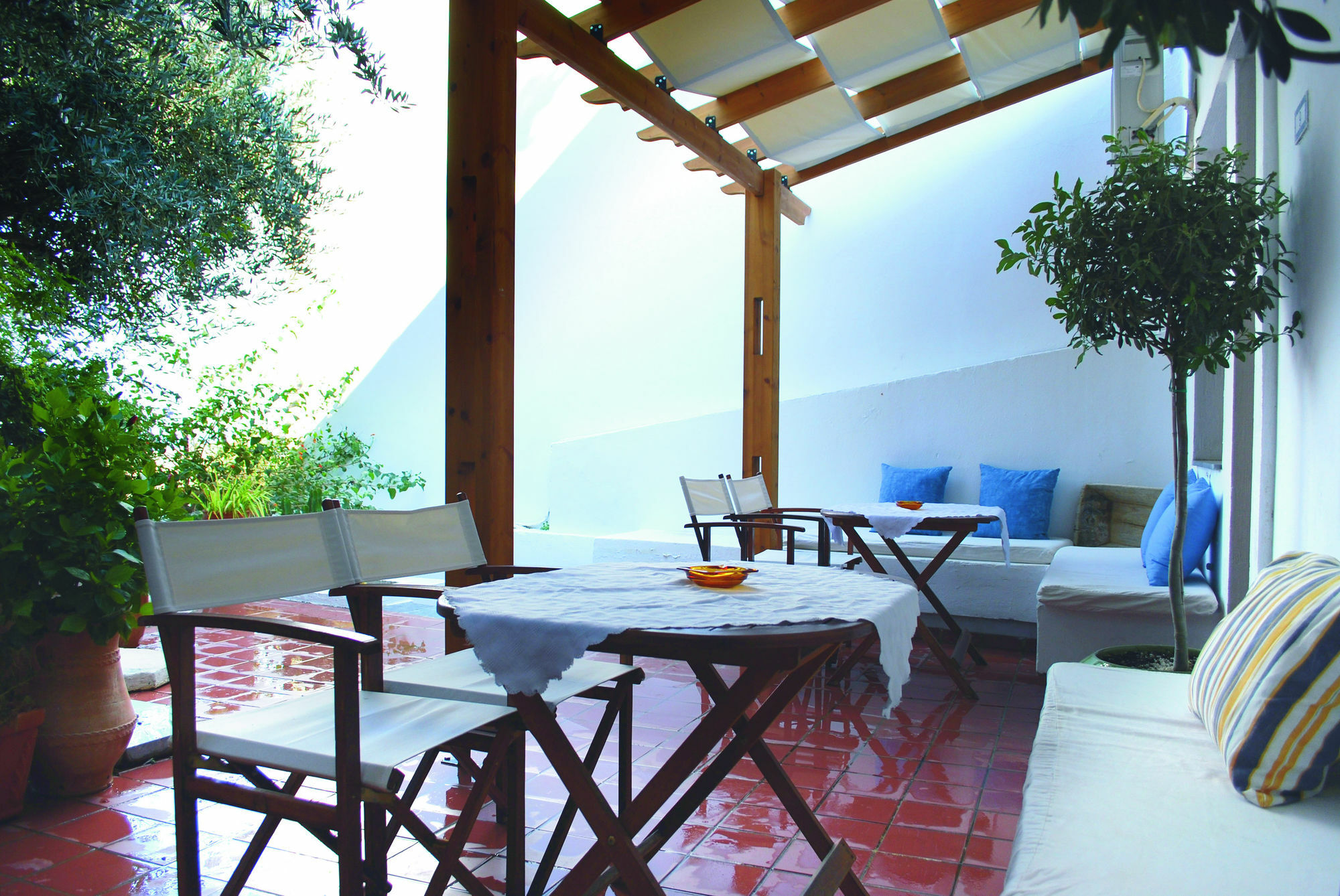 Maris Lindos Suites & Apartments 外观 照片